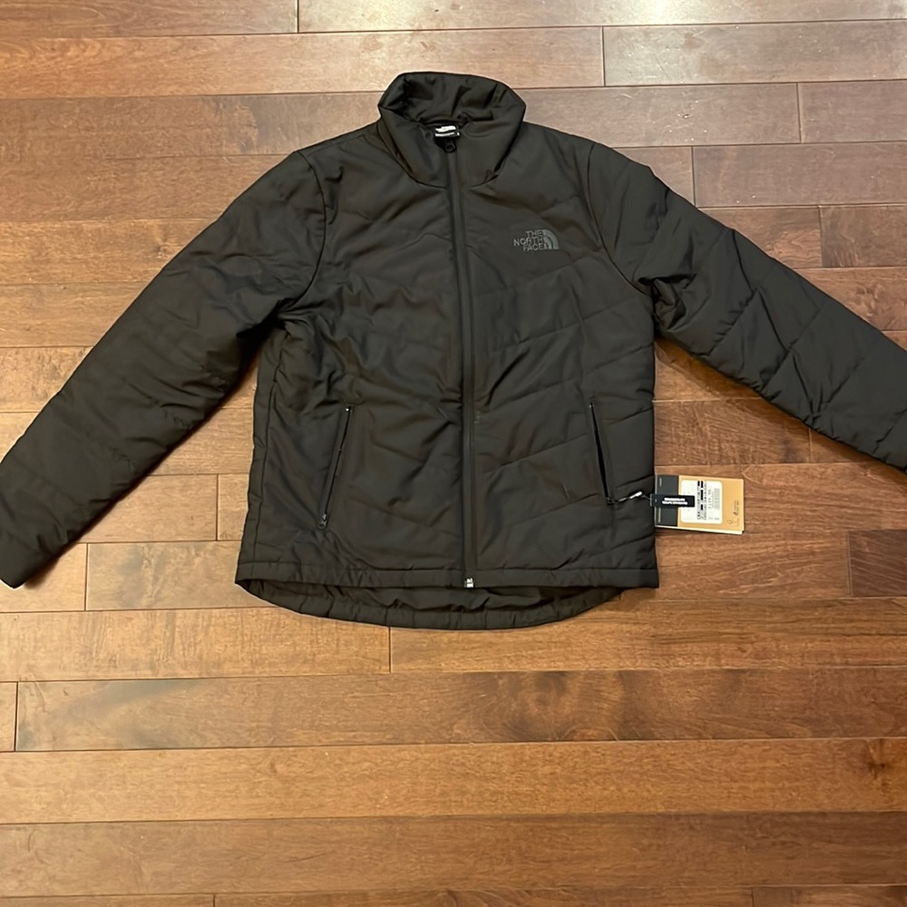 North Face small black puffy NEW WITH TAGS!